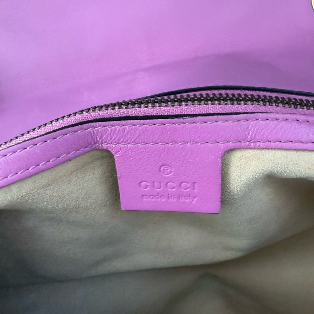 *SOLD*
Authentic Gucci Candy Pink GG marmont Shoulder Bag with Gold Chain - Picture 12 of 15